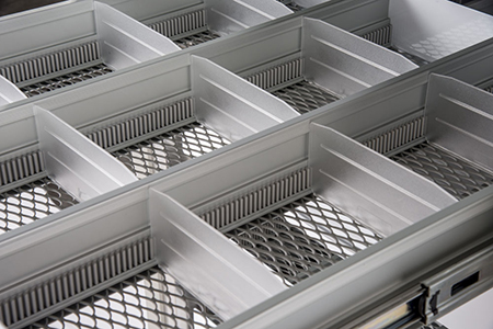 Pull-out aluminum drawer with dividers for models SUPERARTIC 700-1